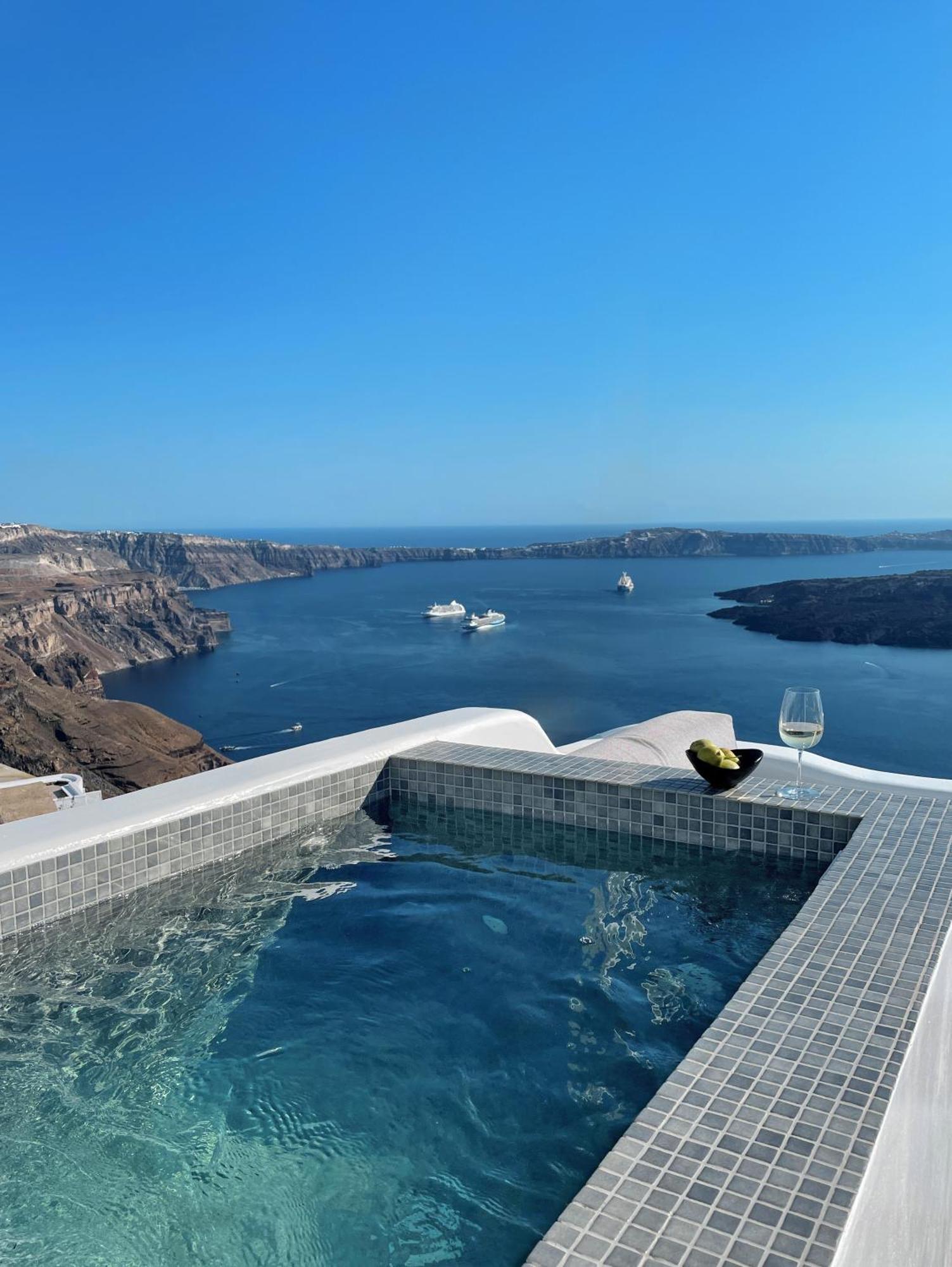 Wesense Santorini By Caldera Houses 이메로비글리 외부 사진